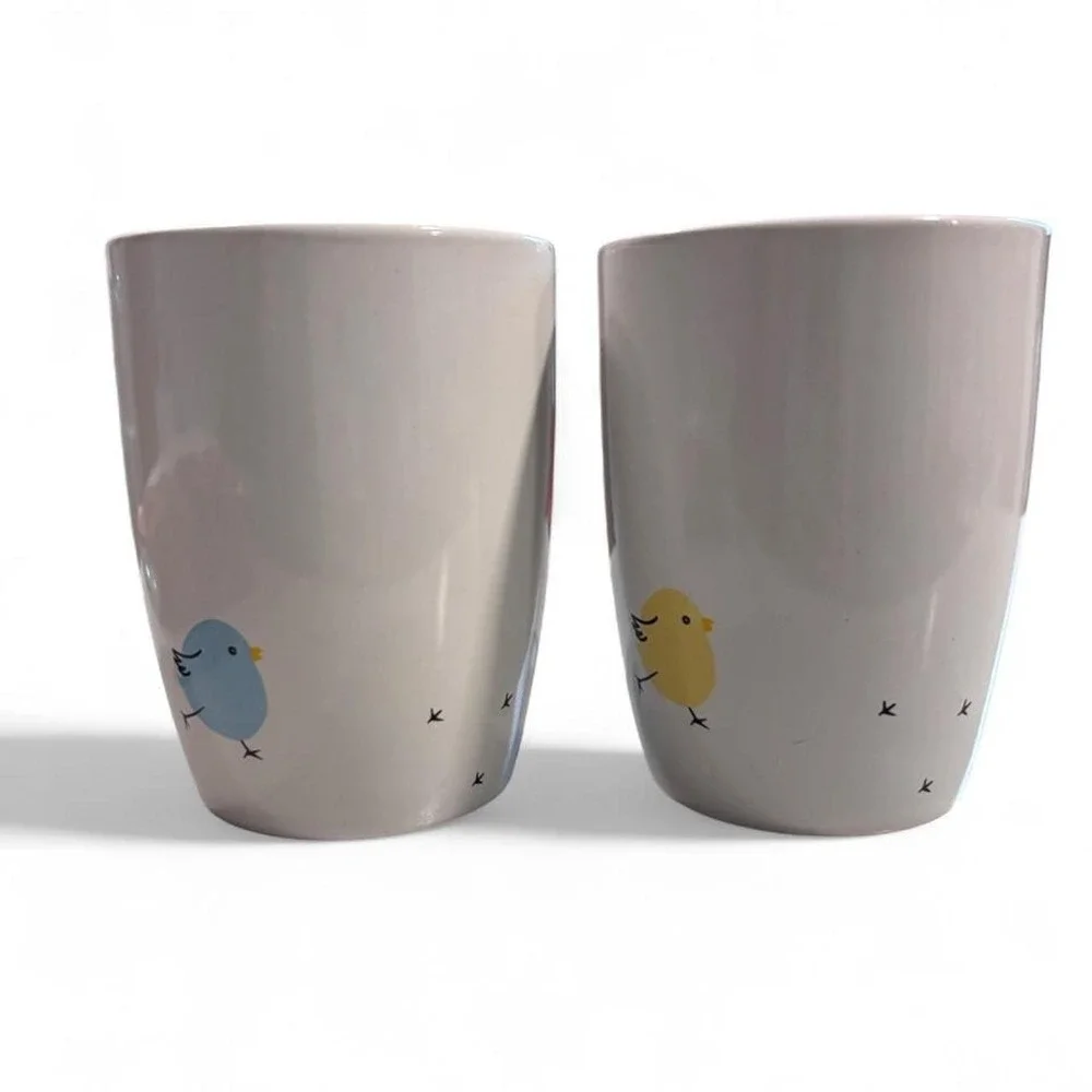 Adorable Minimalist Cartoon Bird Mug Set Blue & Yellow Chick Mugs